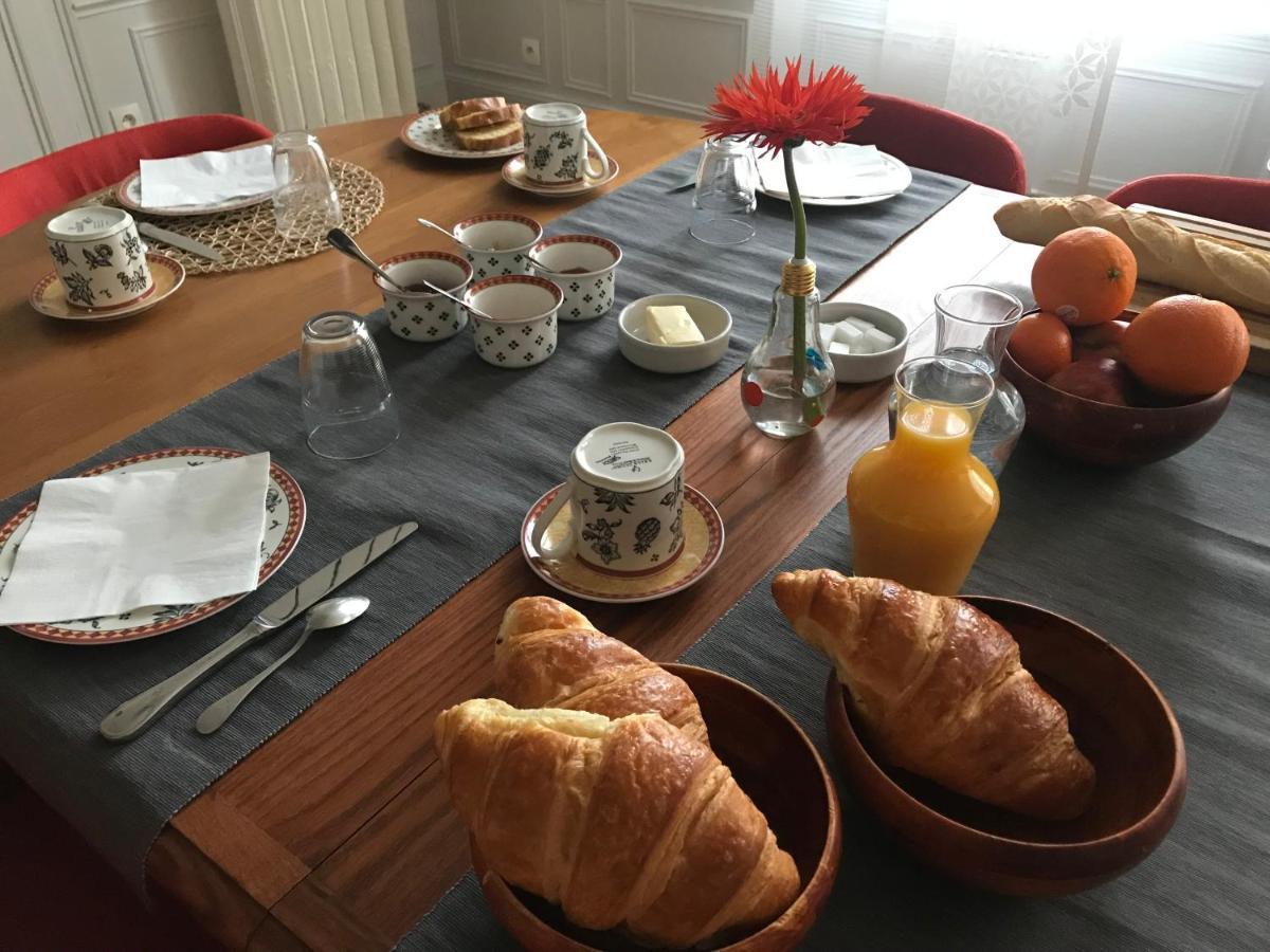 Bed and Breakfast Un Jardin Dans La Ville Châlons-en-Champagne Exteriér fotografie
